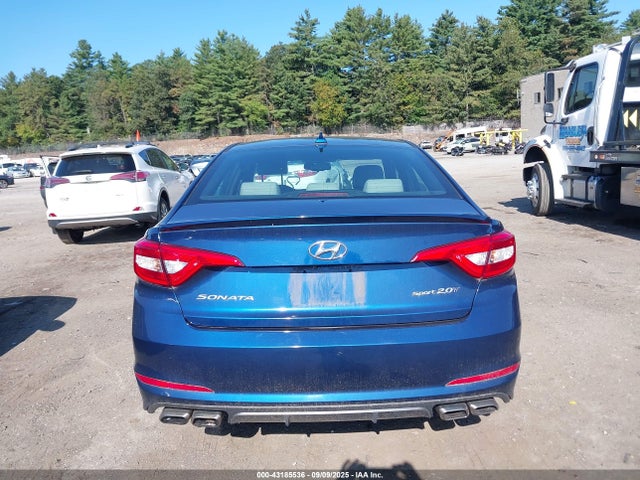 5NPE34AB7HH496269 Hyundai 2017