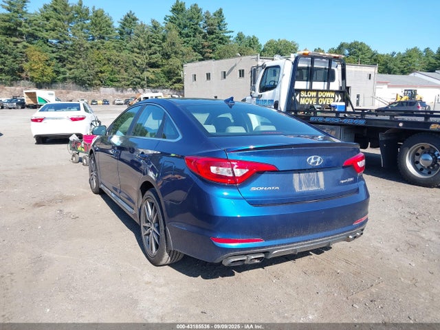 5NPE34AB7HH496269 Hyundai 2017