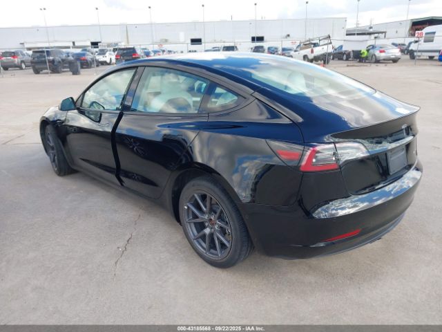 2022 TESLA MODEL 3 5YJ3E1EB3NF269827 Photo 2