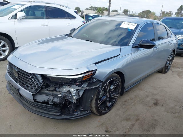 Honda lfc5 2025 1HGCY2F55SA014821 Image 2