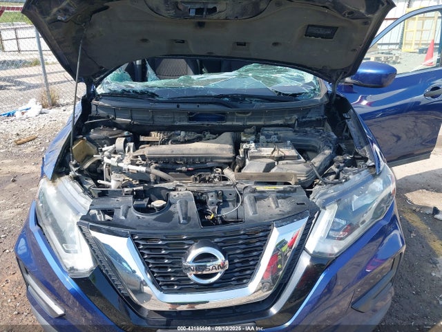 5N1AT2MV8HC812701 Nissan 2017