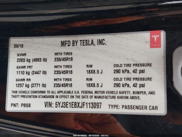 2018 TESLA MODEL 3 5YJ3E1EBXJF113097 Photo 8