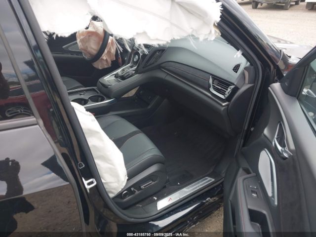 2025 ACURA RDX 5J8TC2H69SL005449 Photo 4