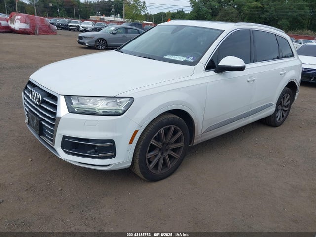 2019 AUDI Q7 WA1LHAF70KD020125 Photo 1