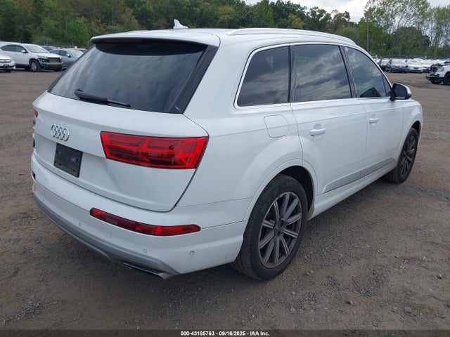 2019 AUDI Q7 WA1LHAF70KD020125 Photo 3
