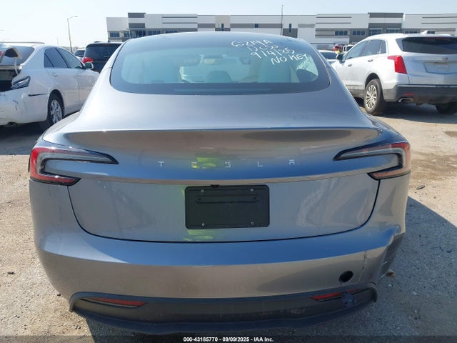 Tesla MODEL 3 2025 5YJ3E1EA0SF041609 Image 27
