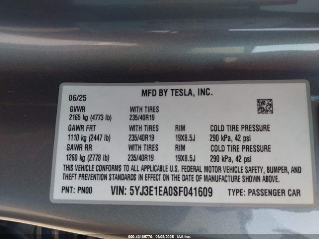 2025 TESLA MODEL 3 5YJ3E1EA0SF041609 Photo 8