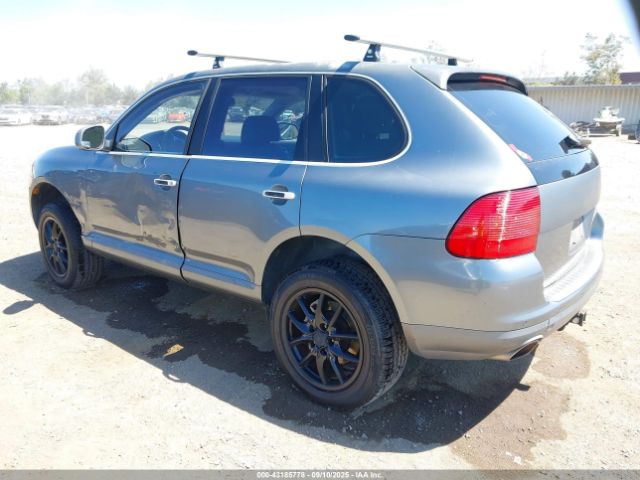 2005 PORSCHE CAYENNE WP1AB29P95LA62902 Photo 2