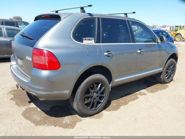 2005 PORSCHE CAYENNE WP1AB29P95LA62902 Photo 3