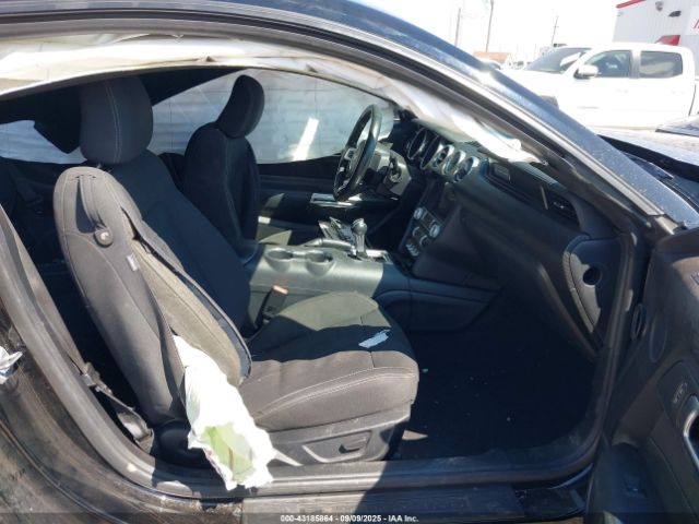2022 FORD MUSTANG 1FA6P8TH4N5123371 Photo 4