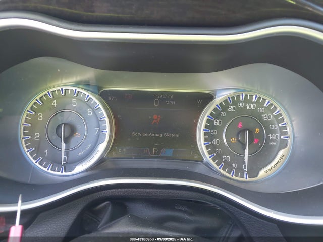 Chrysler 200 2015 1C3CCCCB8FN576244 Image 7