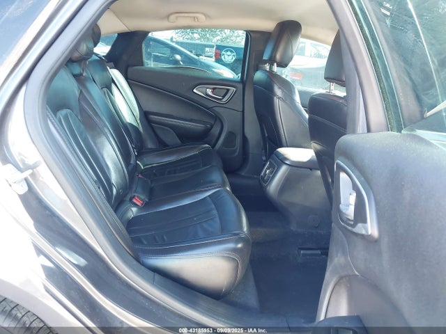 Chrysler 200 2015 1C3CCCCB8FN576244 Image 8