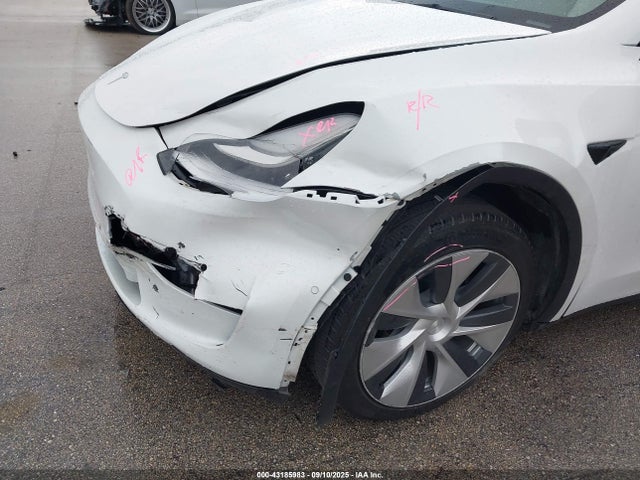 2022 TESLA MODEL Y 7SAYGDEE4NF510003 Photo 5