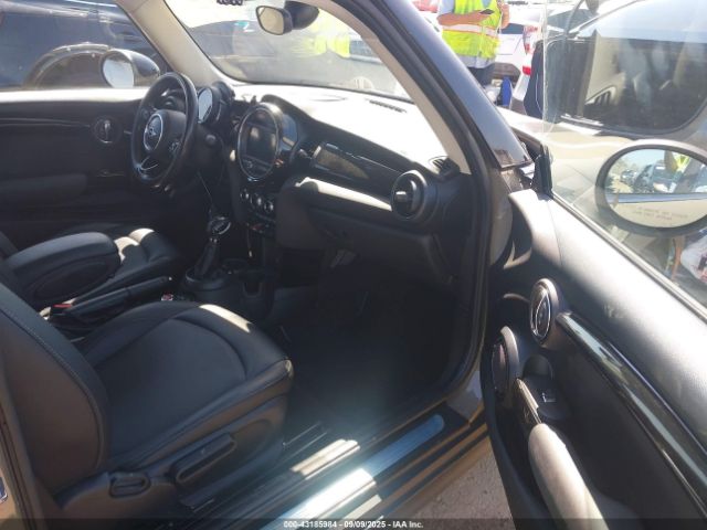 2019 MINI HARDTOP WMWXP5C57K2H30798 Photo 4