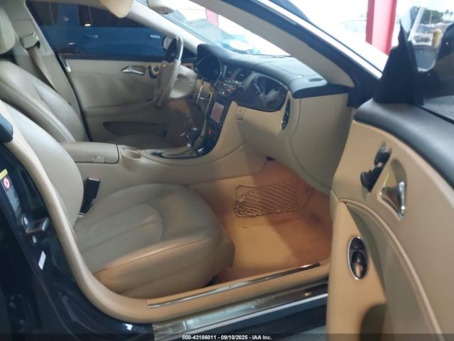 2007 MERCEDES-BENZ CLS 550 WDDDJ72X87A110600 Photo 4