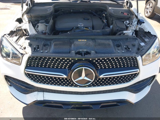 4JGFB4JB3PA949053 Mercedes-Benz m264