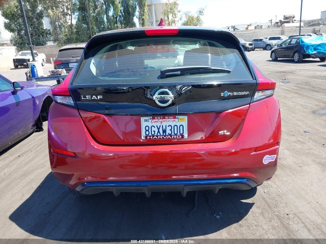 1N4AZ1CP4JC311803 Nissan 2018