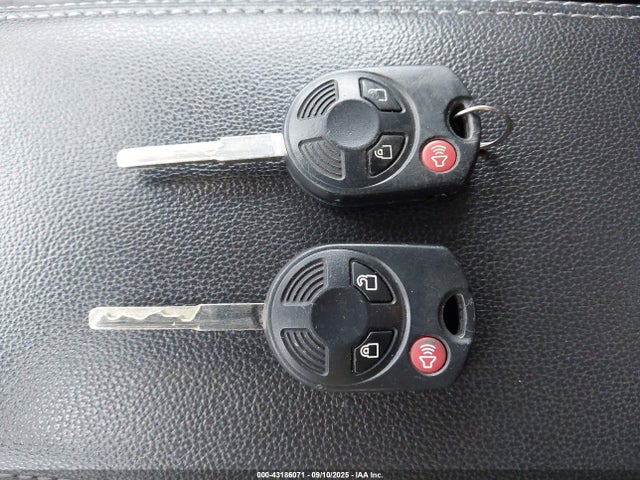 1FMCU9G93HUE88824 Ford Escape
