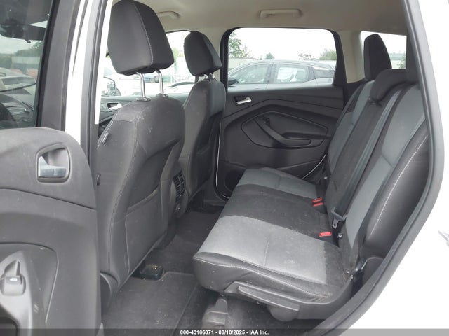 1FMCU9G93HUE88824 Ford Escape