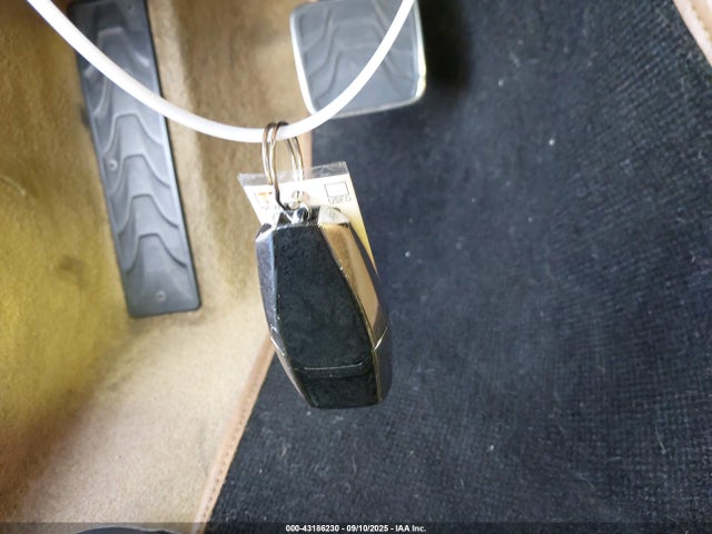 Aston Martin 177950 2019 SCFRMFAW4KGL07457 Image 11