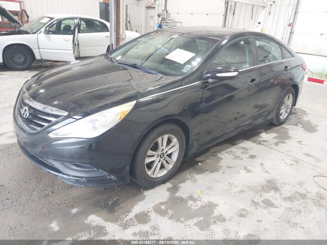 5NPEB4AC2EH940634 Hyundai gamma