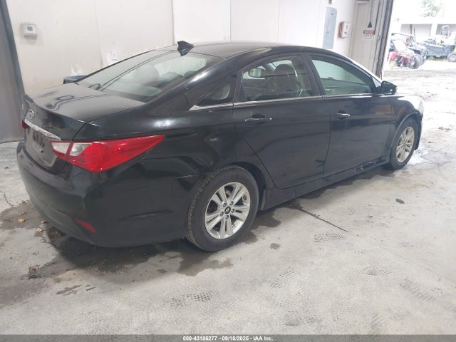 5NPEB4AC2EH940634 Hyundai gamma
