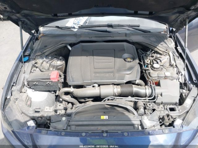 2018 JAGUAR XE SAJAR4FXXJCP32269 Photo 9