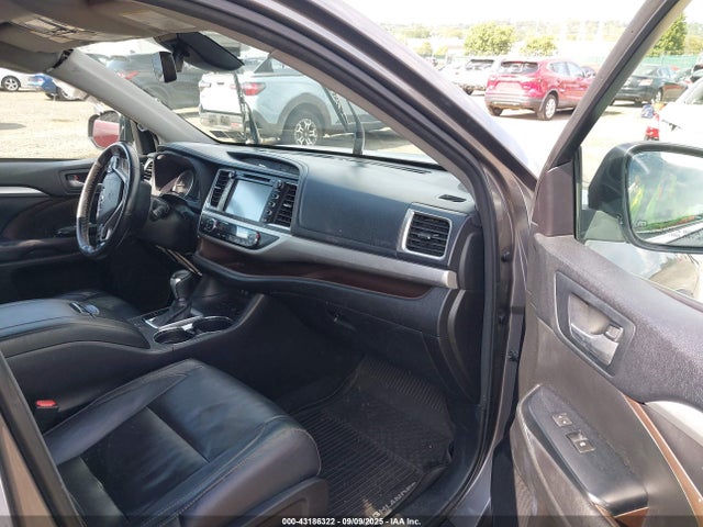 5TDJZRFH9HS407089 Toyota 2gr-fks