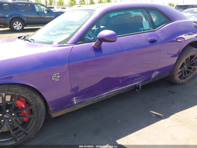 Dodge 2023 2023 2C3CDZC91PH557249 Image 12