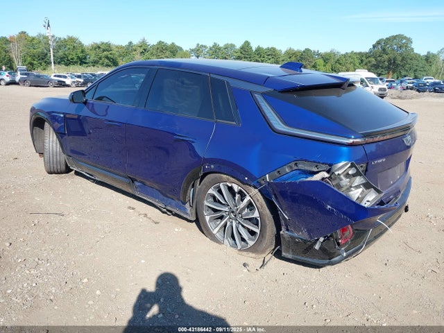 2024 CADILLAC LYRIQ 1GYKPTRL1RZ107662 Photo 2