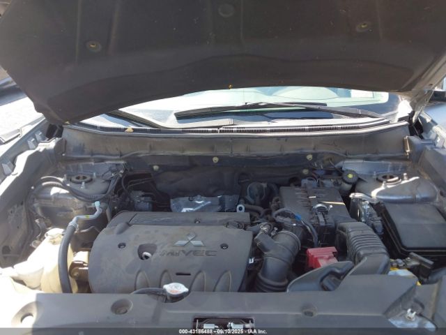 2018 MITSUBISHI OUTLANDER SPORT JA4AP3AU5JZ005706 Photo 9