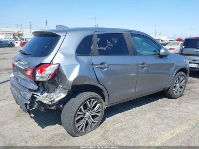 2018 MITSUBISHI OUTLANDER SPORT JA4AP3AU5JZ005706 Photo 3