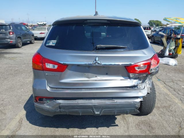 2018 MITSUBISHI OUTLANDER SPORT JA4AP3AU5JZ005706 Photo 5