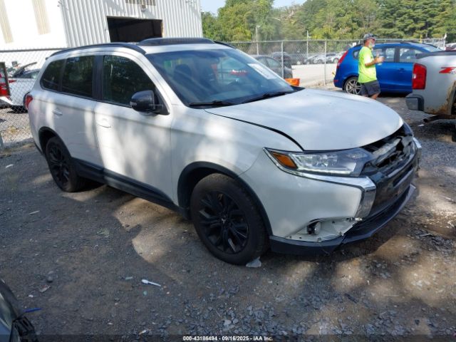2018 MITSUBISHI OUTLANDER JA4AZ3A32JZ032802 Photo 0