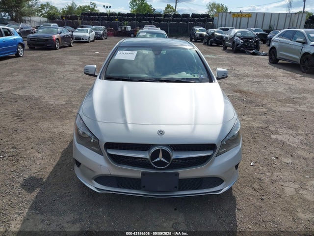 WDDSJ4GB5JN607624 Mercedes-Benz CLA-Class