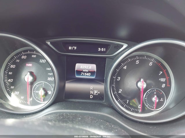 WDDSJ4GB5JN607624 Mercedes-Benz CLA-Class