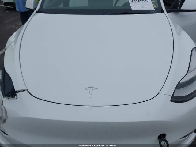 2022 TESLA MODEL Y 7SAYGDEE6NF317707 Photo 9