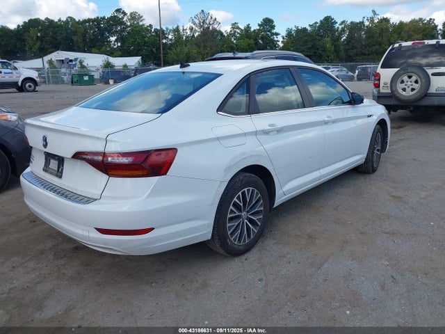 3VWE57BU8KM249630 Volkswagen 1.8 tsi