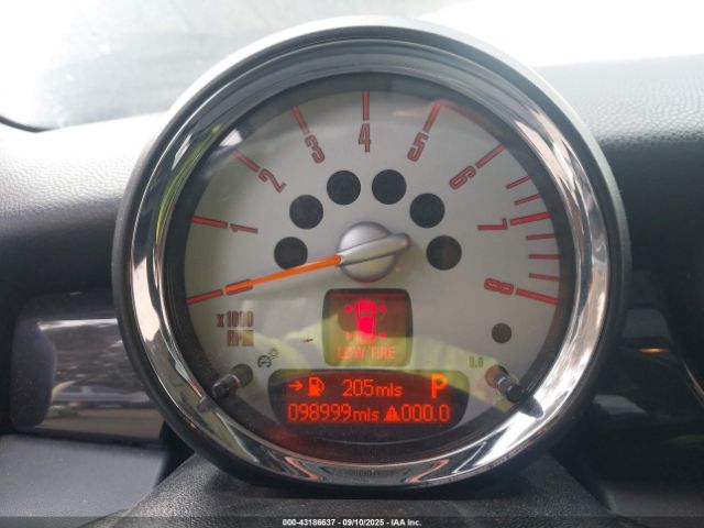 2010 MINI COOPER S WMWMF7C54ATW89862 Photo 6