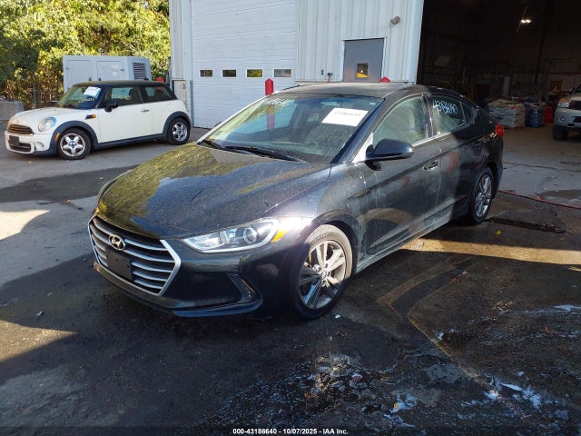 Продажа на аукционе авто 2018 Hyundai Elantra Value Edition, vin: 5NPD84LF2JH391223, номер лота: 43186640