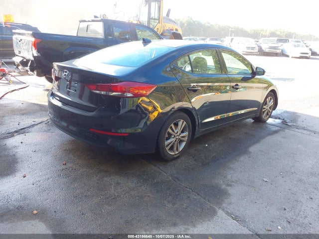 Продажа на аукционе авто 2018 Hyundai Elantra Value Edition, vin: 5NPD84LF2JH391223, номер лота: 43186640