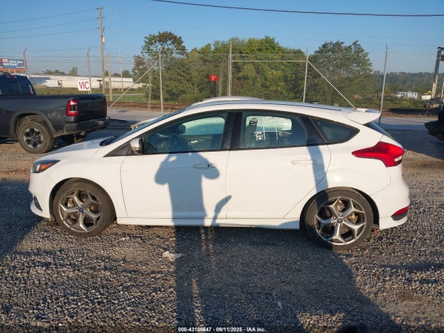 1FADP3L95JL232334 Ford 2.0l gtdi
