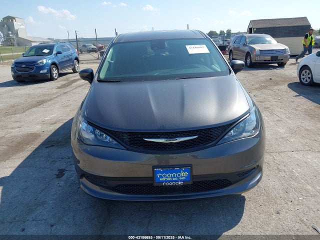 Продаж на аукціоні авто 2023 Chrysler Voyager Lx, vin: 2C4RC1CG0PR531843, номер лоту: 43186685