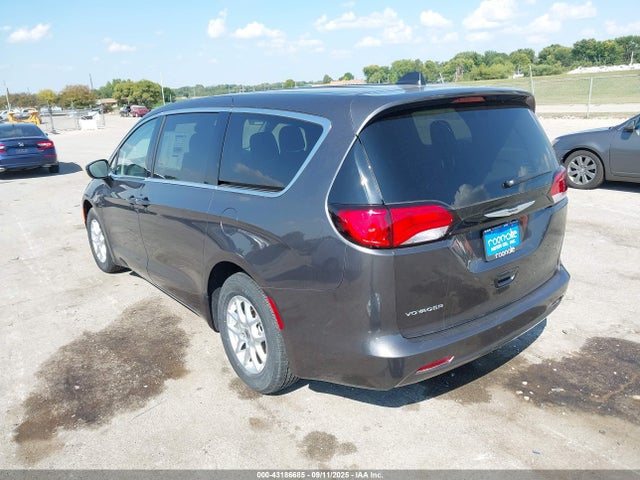 Продаж на аукціоні авто 2023 Chrysler Voyager Lx, vin: 2C4RC1CG0PR531843, номер лоту: 43186685