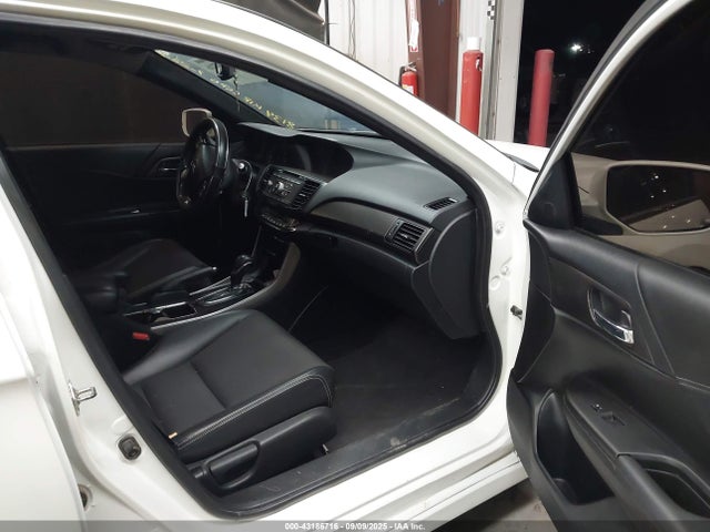 1HGCR2F53GA078134 Honda k24w1