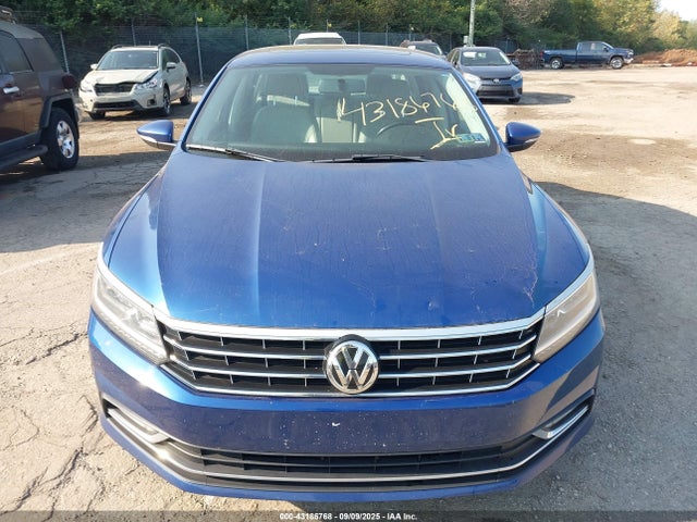 1VWBT7A31GC021267 Volkswagen Passat