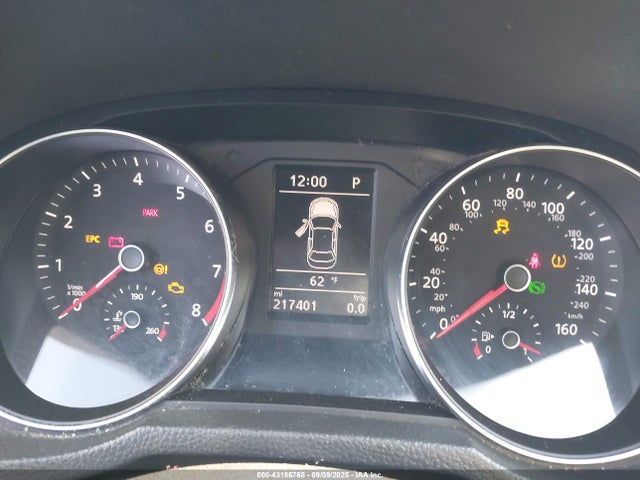 1VWBT7A31GC021267 Volkswagen Passat