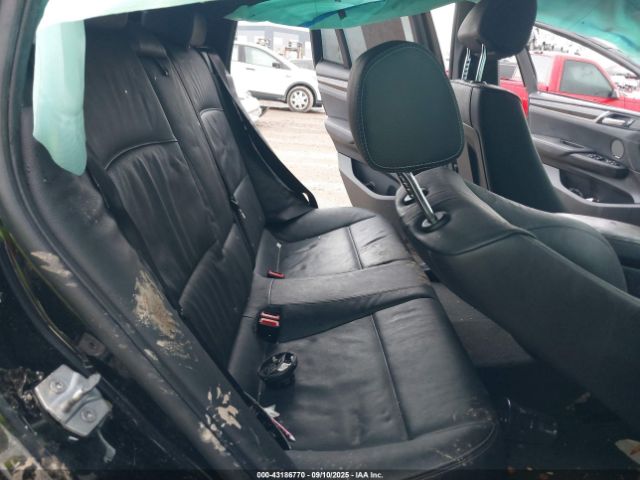 2017 BMW X4 5UXXW7C33H0U26240 Photo 7