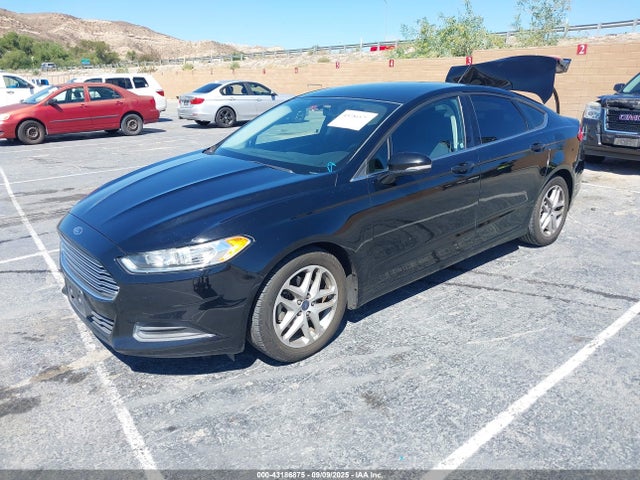 Ford 2016 2016 3FA6P0H74GR106569 Image 2