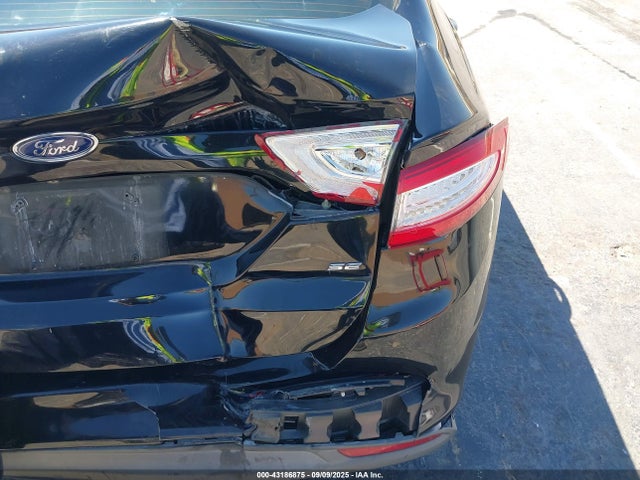 Ford 2016 2016 3FA6P0H74GR106569 Image 6